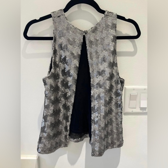 NWT Aritzia Sequin Tank - Picture 3 of 4